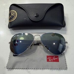 Ray-Ban Sunglasses RB3025 AVIATOR LARGE METAL Silver w/ Silver Mirror 58 mm